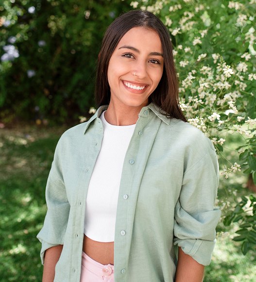 medium-shot-woman-spending-quality-time-outdoors